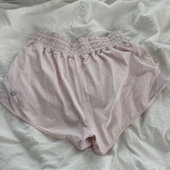 LULULEMON Strawberry Milkshake Women's Size 6 Pink Shorts Exclusive Color - Picture 2 of 2